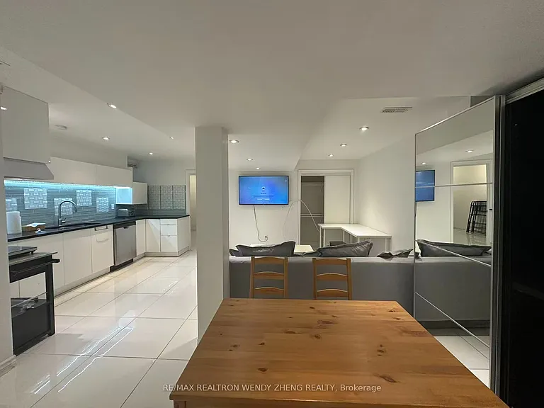157 Black Maple Cres #BASEMENT — Photo 6