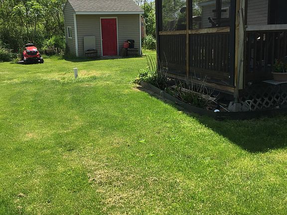 2nd image of 14 Tanglewood Park Dr