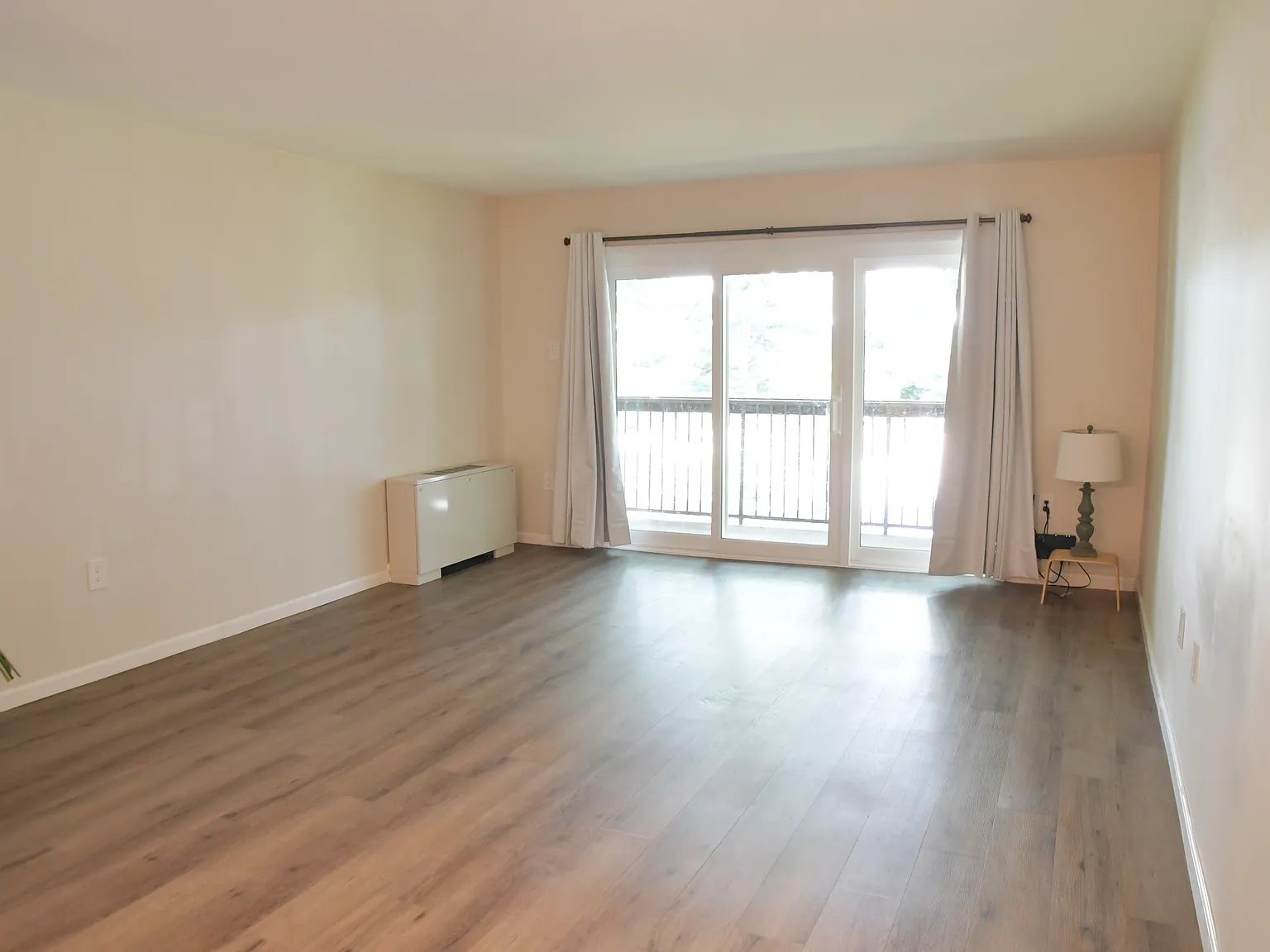 Studio, 525 sqft, $1,650 — Photo 4