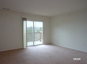 4th image of 2917 Vineyards Pkwy APT 5