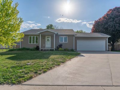 310 West Ave, Gibbon, NE, 68840