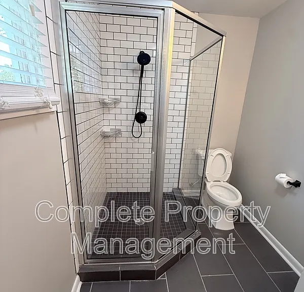 3153 Woodhaven Dr — Photo 17