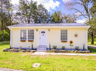 213 Sunrise Ave, La Vergne, TN 37086
