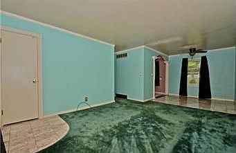 4th image of 8708 Stearns St