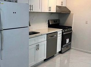 66-17 Austin St FLOOR 3, Rego Park, NY 11374
