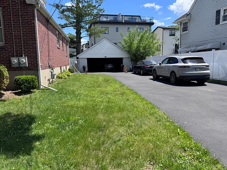 816 Kingsland Ave #1 — Photo 13