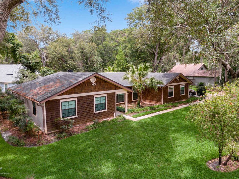 1st image of 13669 Picarsa Dr