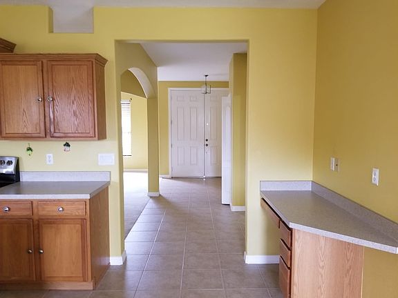 4th image of 3033 Camino Real Dr S