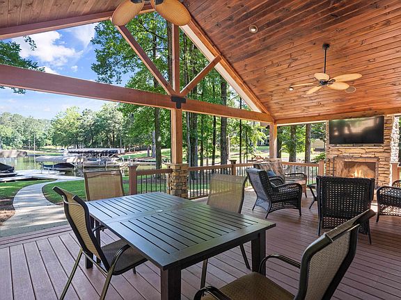 5th image of 1750 Buckhead Dr