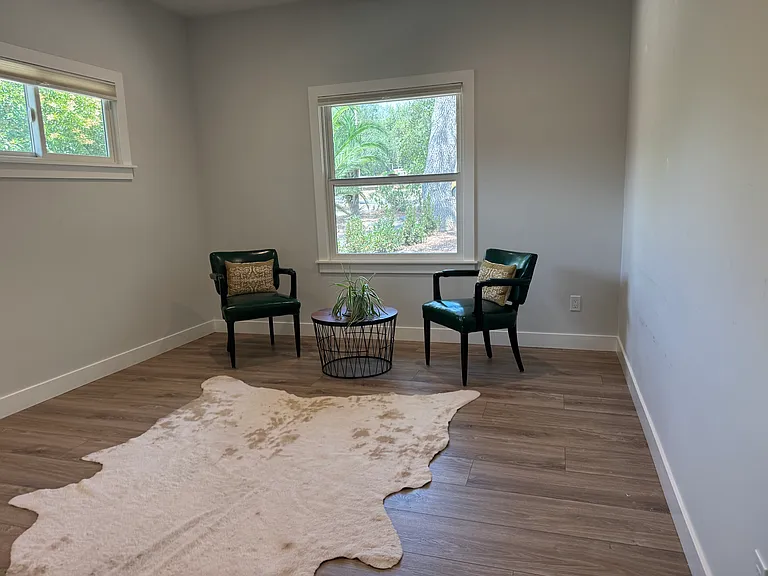 605 W Ojai Ave — Photo 12