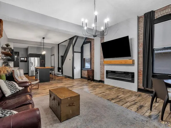 724 Union Ave, Belleville, IL 62220