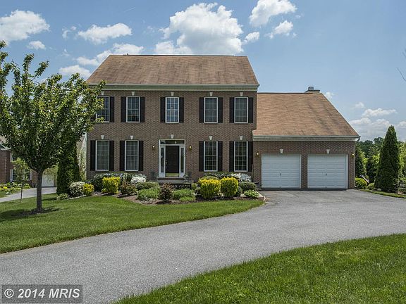 2nd image of 12024 Margaret Ct