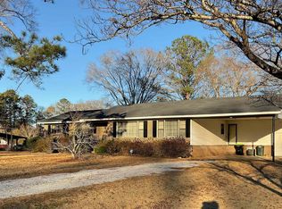 205 Mimosa Dr, Childersburg, AL 35044