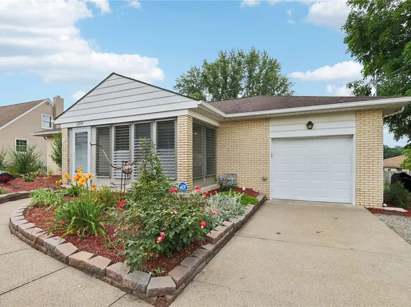 12930 Lincoln Way, Irwin, PA 15642