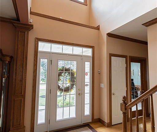 3rd image of 6005 Pebble Creek Dr