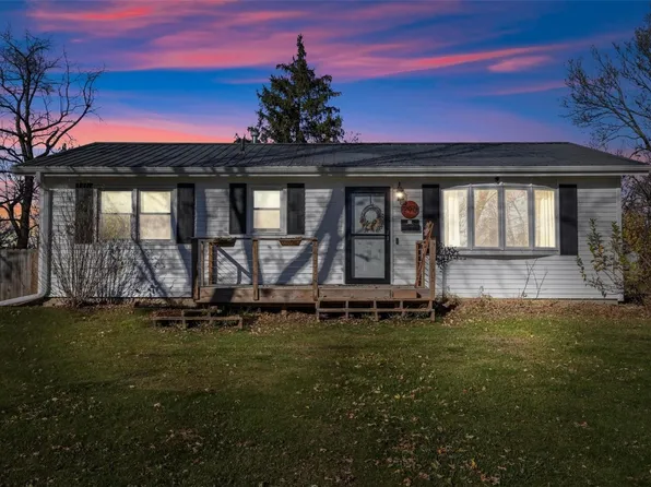 290 10th Ave, Marion, IA 52302