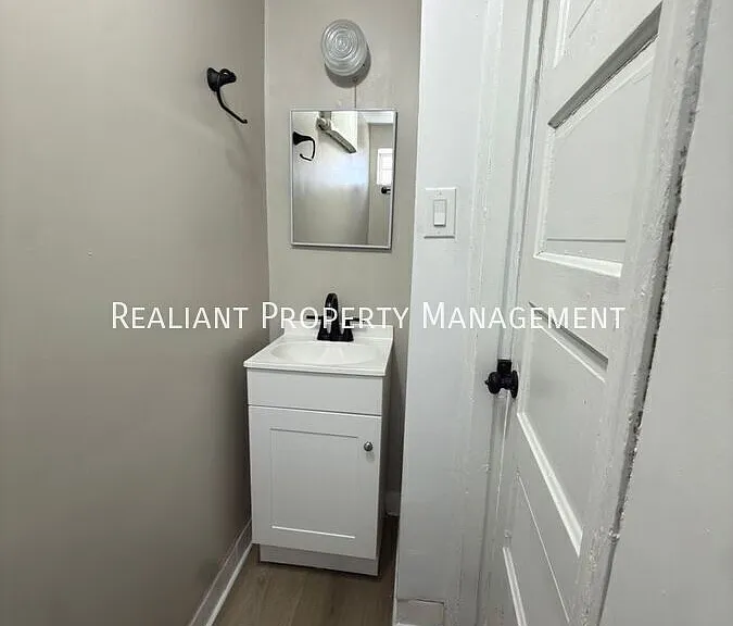 638 Greenwood Ave #5 — Photo 8