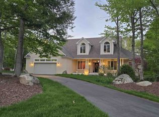 22 & 12 Moat Lane, Hales Location, NH 03860