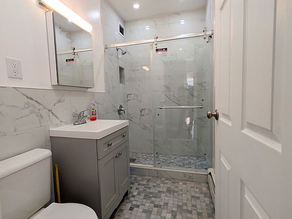 5th image of 173 E 99th St APT 8