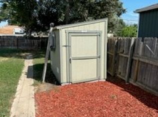 1788 Clinton St, Aurora, CO 80010