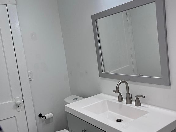 2nd image of 1244 Michigan Ave APT 1