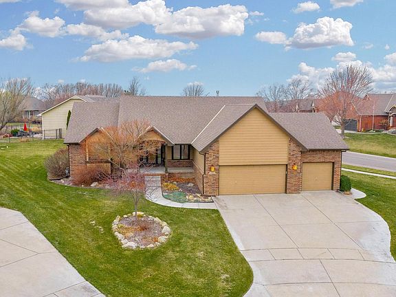 2nd image of 13303 E Tallowood Ct