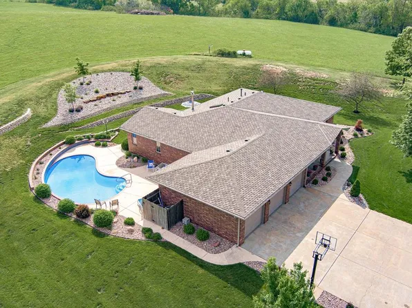 4516 N Wasserman Way, Salina, KS 67401