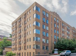 2901 18th St NW #214, Washington, DC 20009