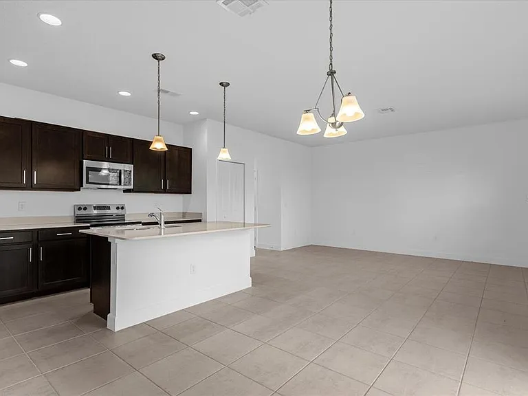 1336 Captiva Cv — Photo 9