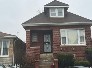 4322 W Walton St, Chicago, IL