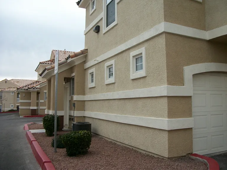 5855 Valley Dr #2040 — Photo 3