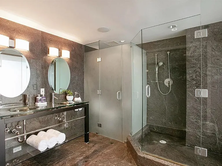 1050 N Point St #1603 — Photo 14