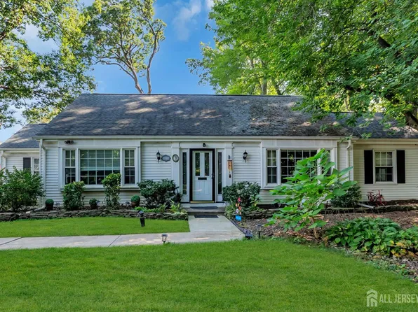288 Sudbury Ln #C, Monroe Township, NJ 08831