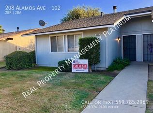 208 Alamos Ave APT 102, Clovis, CA 93612
