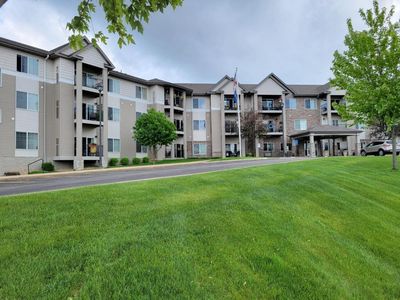 2301 10th St NW APT 112, Austin, MN, 55912