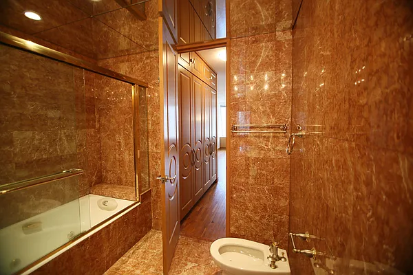 Rented by Residence NYC Real Estate LTD | media 6