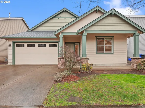 14735 Purple Ash Way, Oregon City, OR 97045