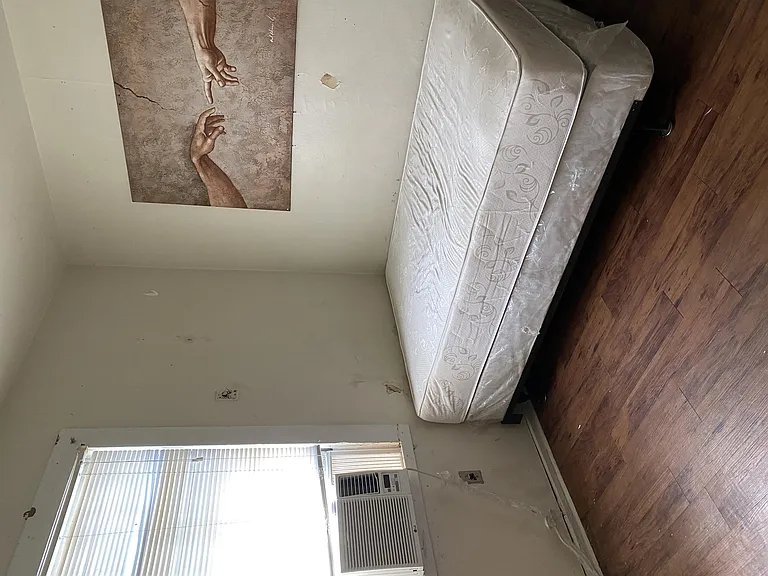 176 W Airline Dr — Photo 9