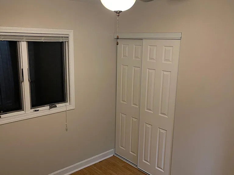 808 N Neva Ave — Photo 3