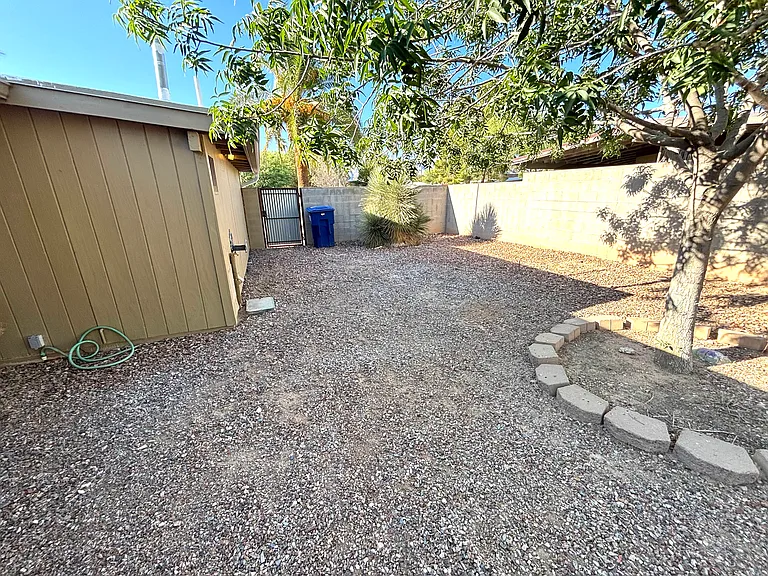 5512 E Alta Vista St — Photo 3