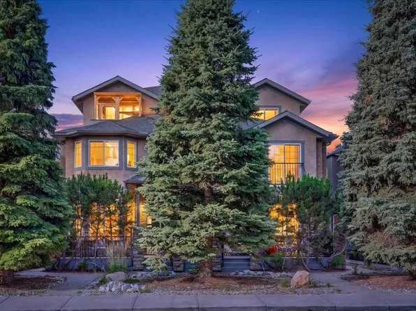 3421 5th Ave NW #2, Calgary, AB T2N 0R7