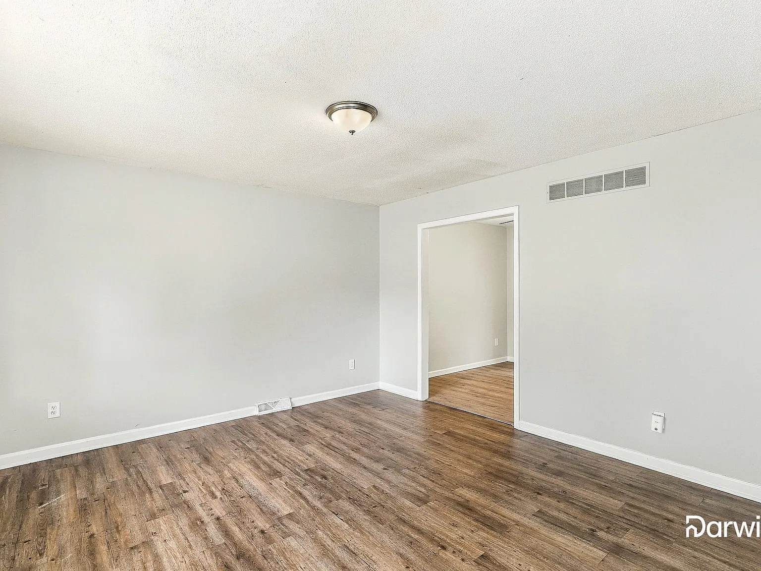 3 bed, 2.0 bath, 1622 sqft, $1,650 — Photo 4