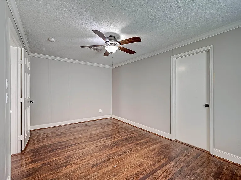 1510 Walton St — Photo 13