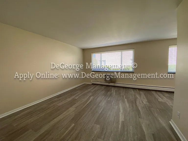 Titus Villa Apartments — Photo 29