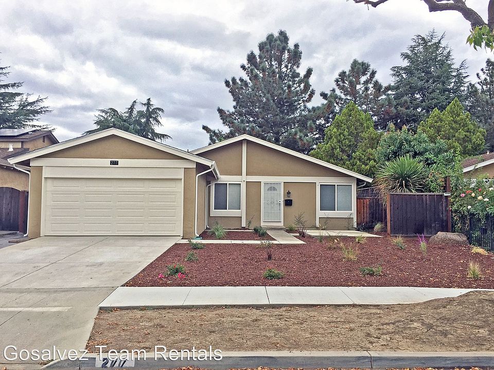 1st image of 277 Vineyard Dr