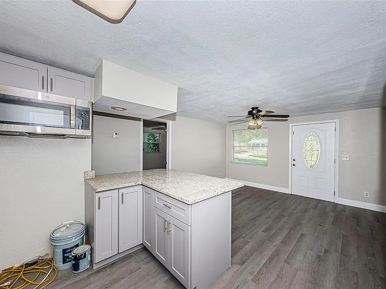 705 3rd Ave NE #C — Photo 15