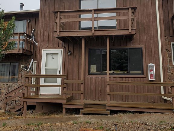 3rd image of 10-205 D St