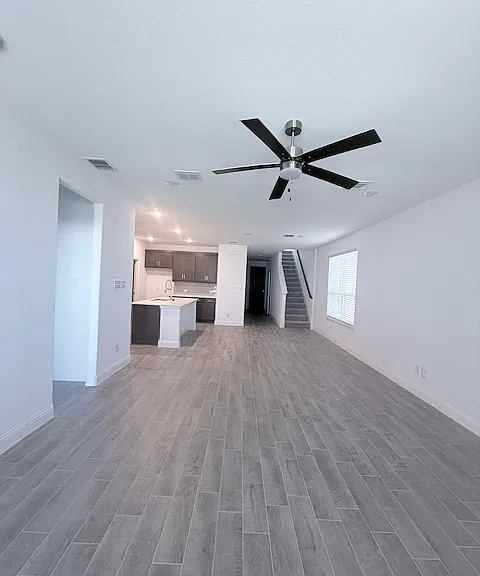 733 Santa Lucia Dr — Photo 11