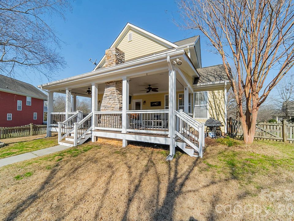 2nd image of 11102 Harbert Rd