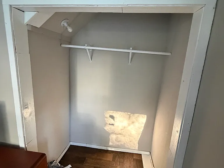 1175 S Union St — Photo 3
